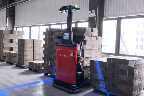 Autonomous Forklifts Case Study | Unwrap a Sustainable Packaging Center with Automation