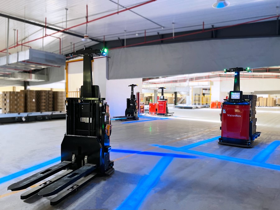 Autonomous Forklifts Case Study | Unwrap a Sustainable Packaging Center with Automation