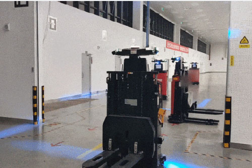 Boost Your Warehouse Operations with a Pallet Stacker AGV