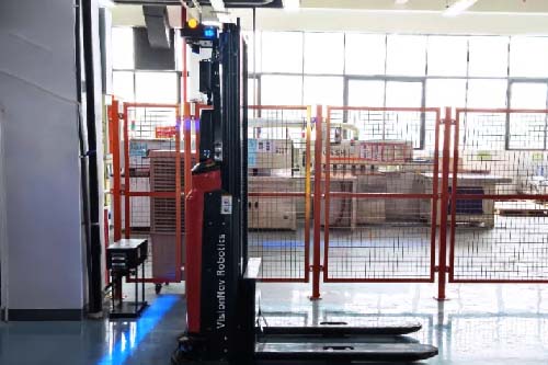 Revolutionizing Material Handling with Autonomous Forklift Solutions